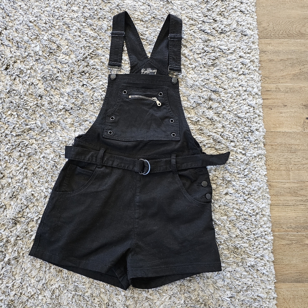 Buffbunny Over It Alls 3.5" Shorts in Black Size Medium